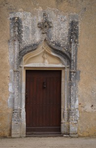 Château de Beaupuy (Saulgé), porte d'entrée.