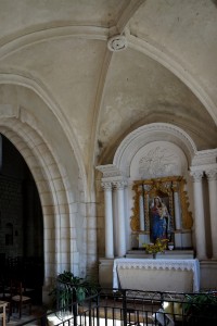 Bonnes, église Saint-André, intérieur, chapelle latérale.