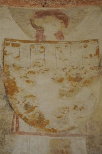 Ecusson aux armes de Arthur de Richemont (armoirie 1). Prieuré Sainte Madeleine de la Maison Dieu,Chatillon-sur-Thouet.