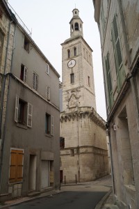 Niort, ancien hôtel de ville (le Pilori), beffroi avec décor armoirié.